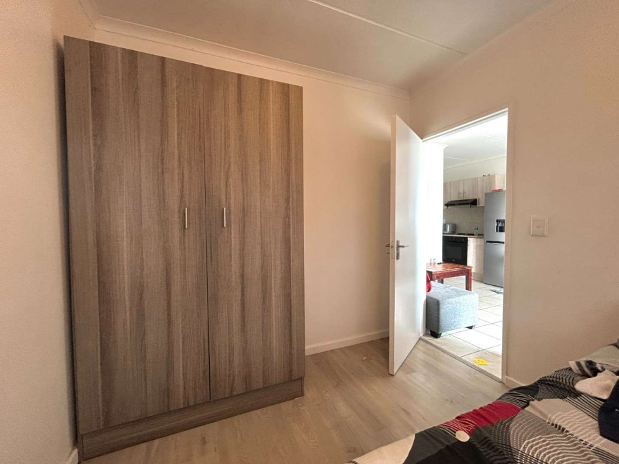 2 Bedroom Property for Sale in Muizenberg Western Cape